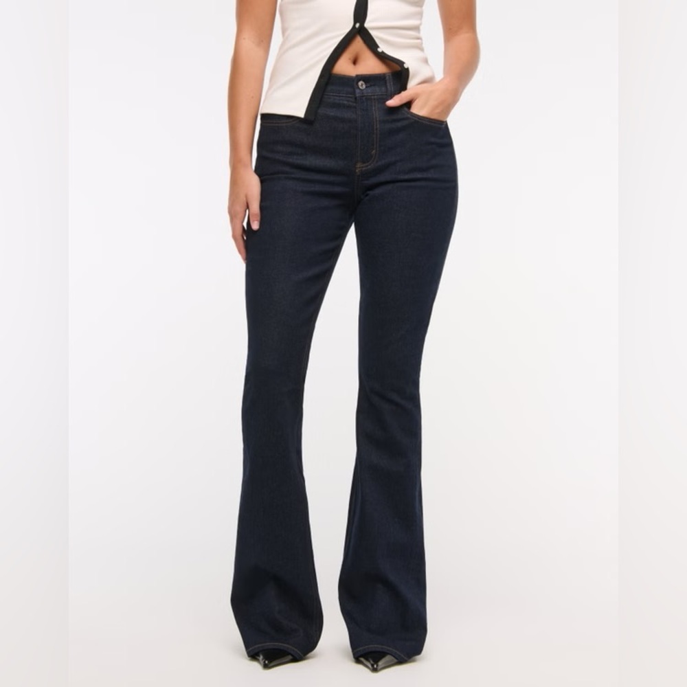 NWT A&F Mid Rise Bootcut Jeans